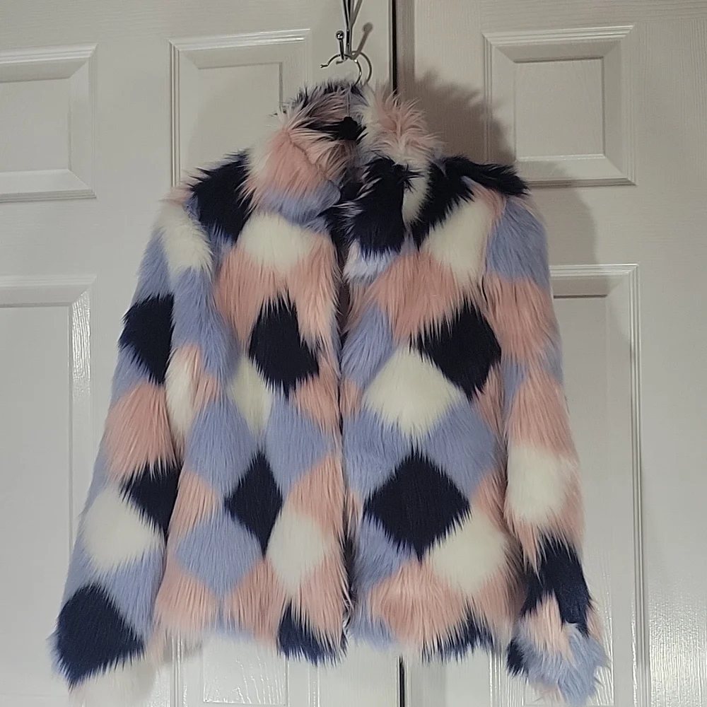 Forever 21 Chevron multicolored fur coat - Picture 2 of 7